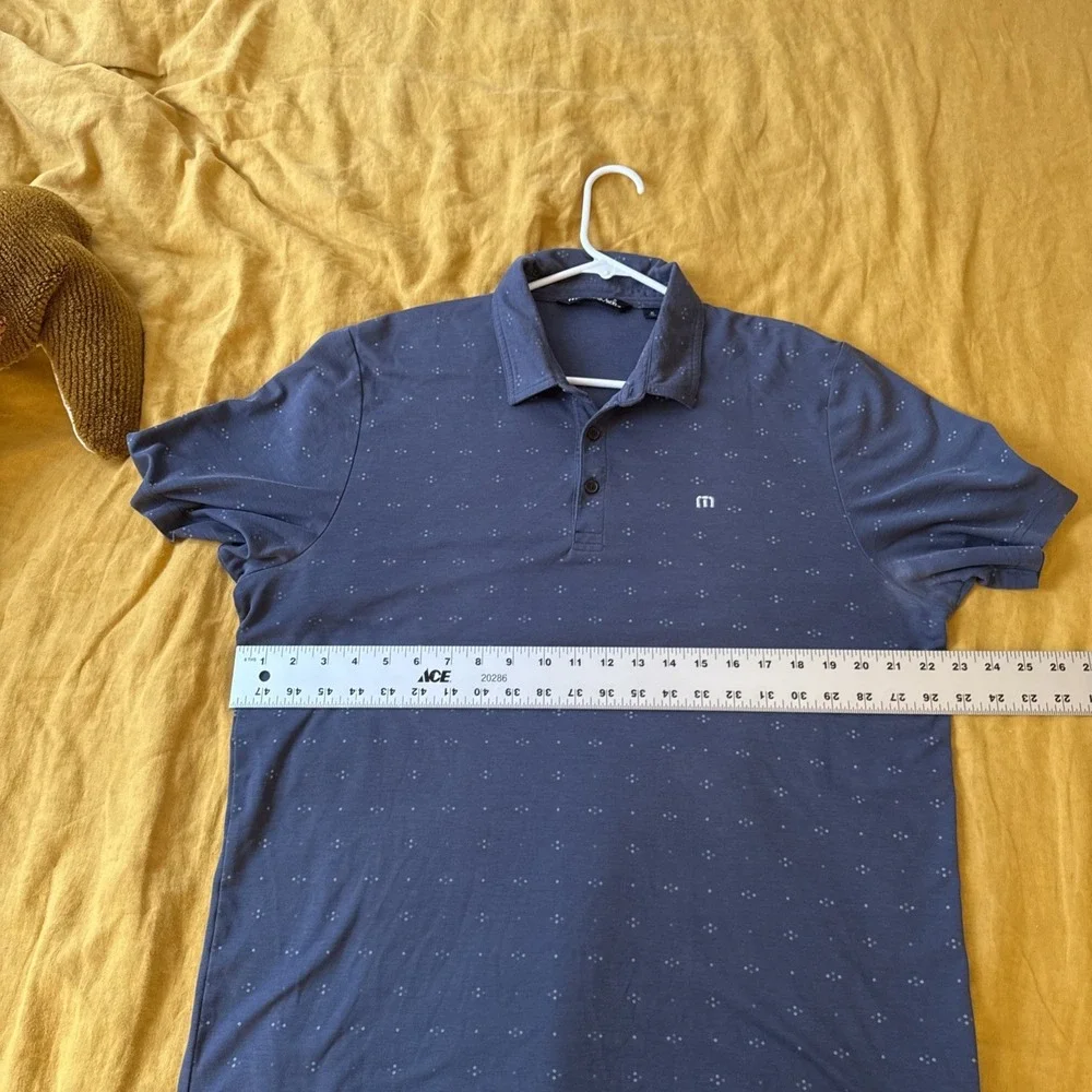 Travis Mathew Polo Shirt Mens XL Blue Pima Blend Golf Preppy Collar Armpit Stain
